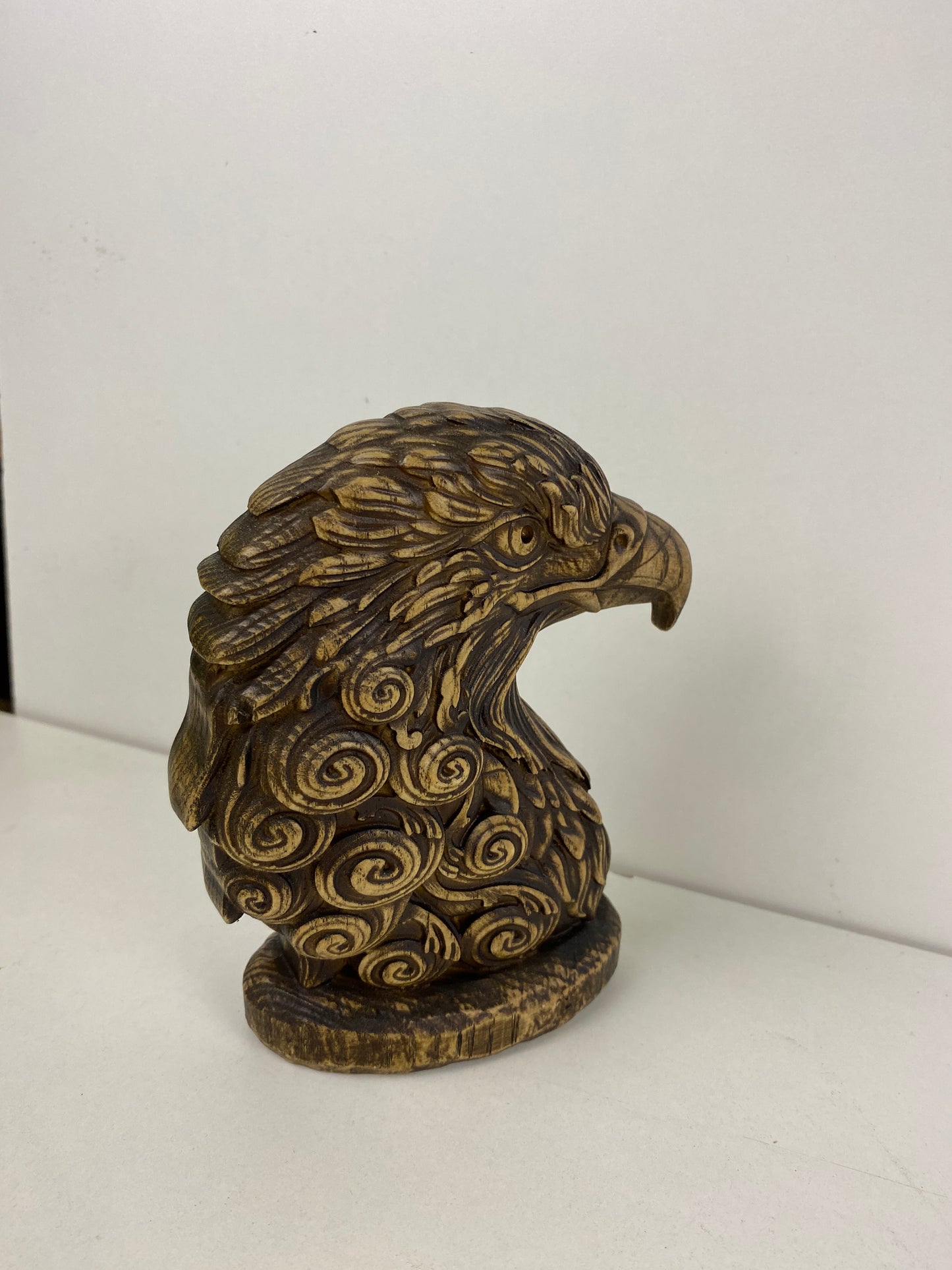 Eagle head Eagle statue Wooden eagle Eagle figurine Maori American Eagle Bald eagle Eagle bust Wood carving Bird art Gift for friend
