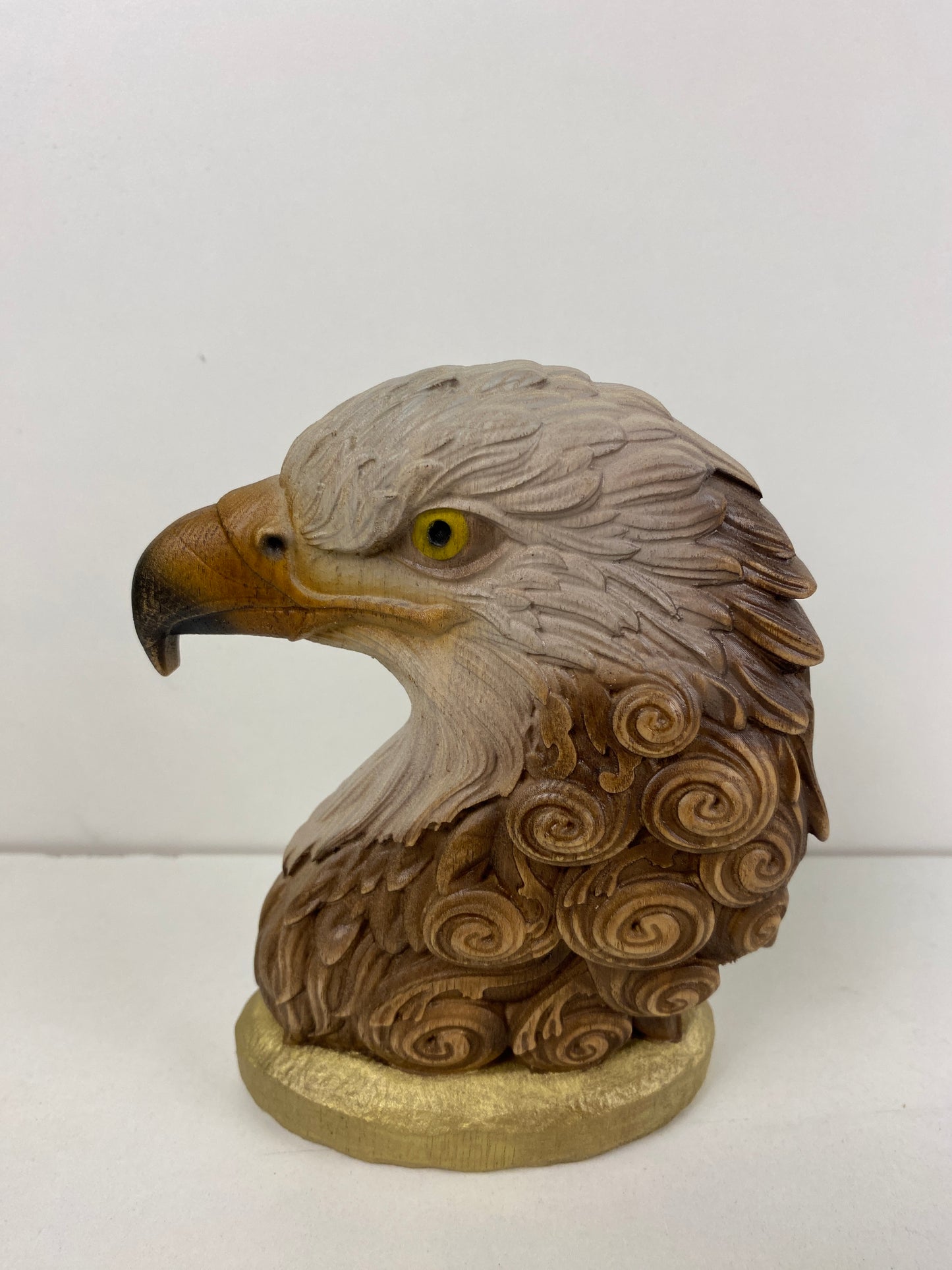Eagle head Eagle statue Wooden eagle Eagle figurine Maori American Eagle Bald eagle Eagle bust Wood carving Bird art Gift for friend