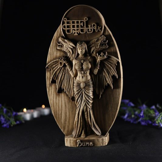 Handmade Wooden Statue Carving Bune of a Great and Powerful Duke