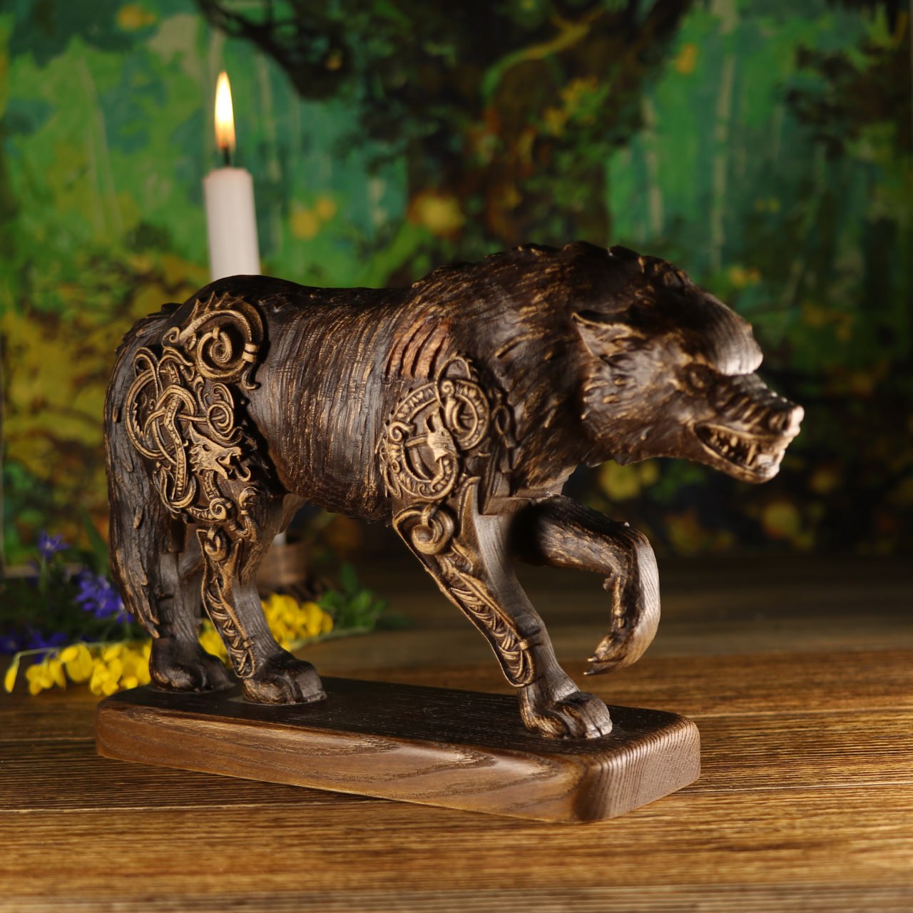 Wolf Statue - Wooden Viking Statue