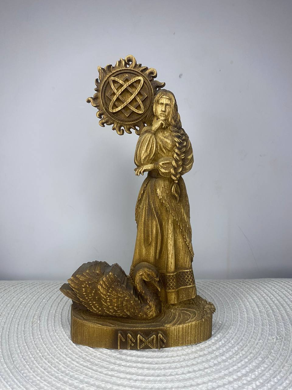 Lada Wooden Statue – Slavic Goddess of Love & Beauty Pagan Mythology Decor