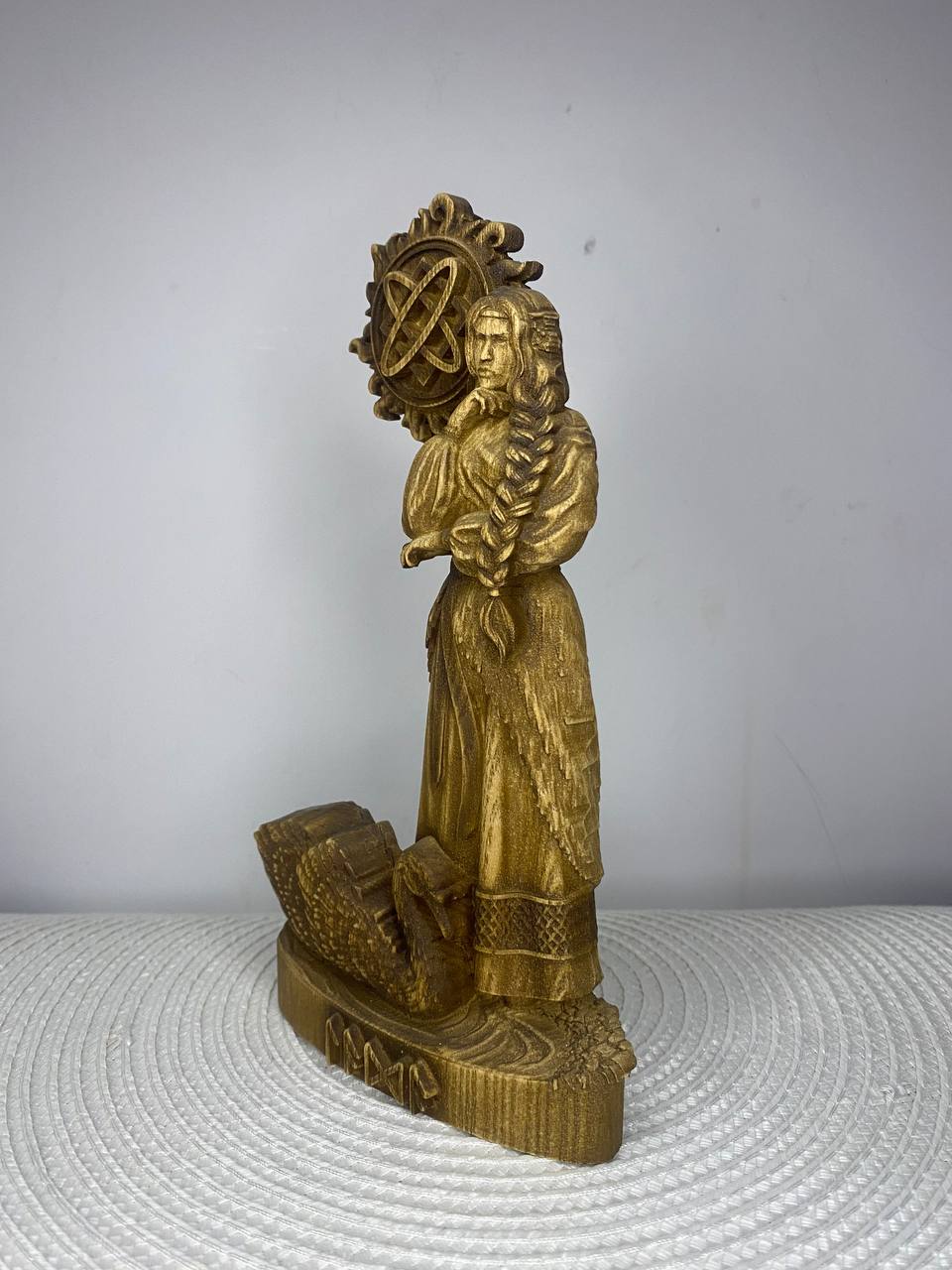 Lada Wooden Statue – Slavic Goddess of Love & Beauty Pagan Mythology Decor