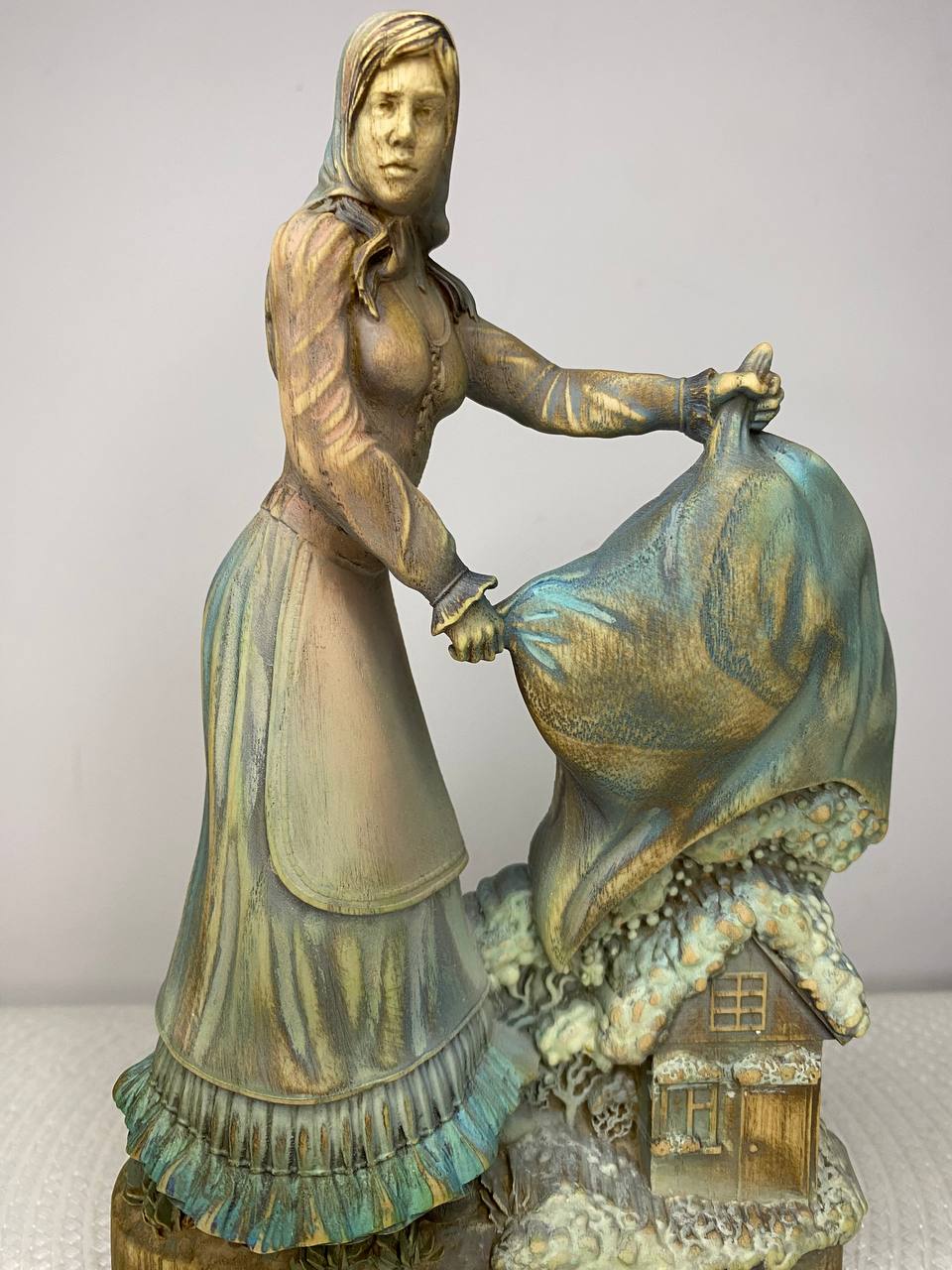 Frau Holle Wooden Statue – Hand-Carved Ash Wood Germanic Goddess of Winter & Home