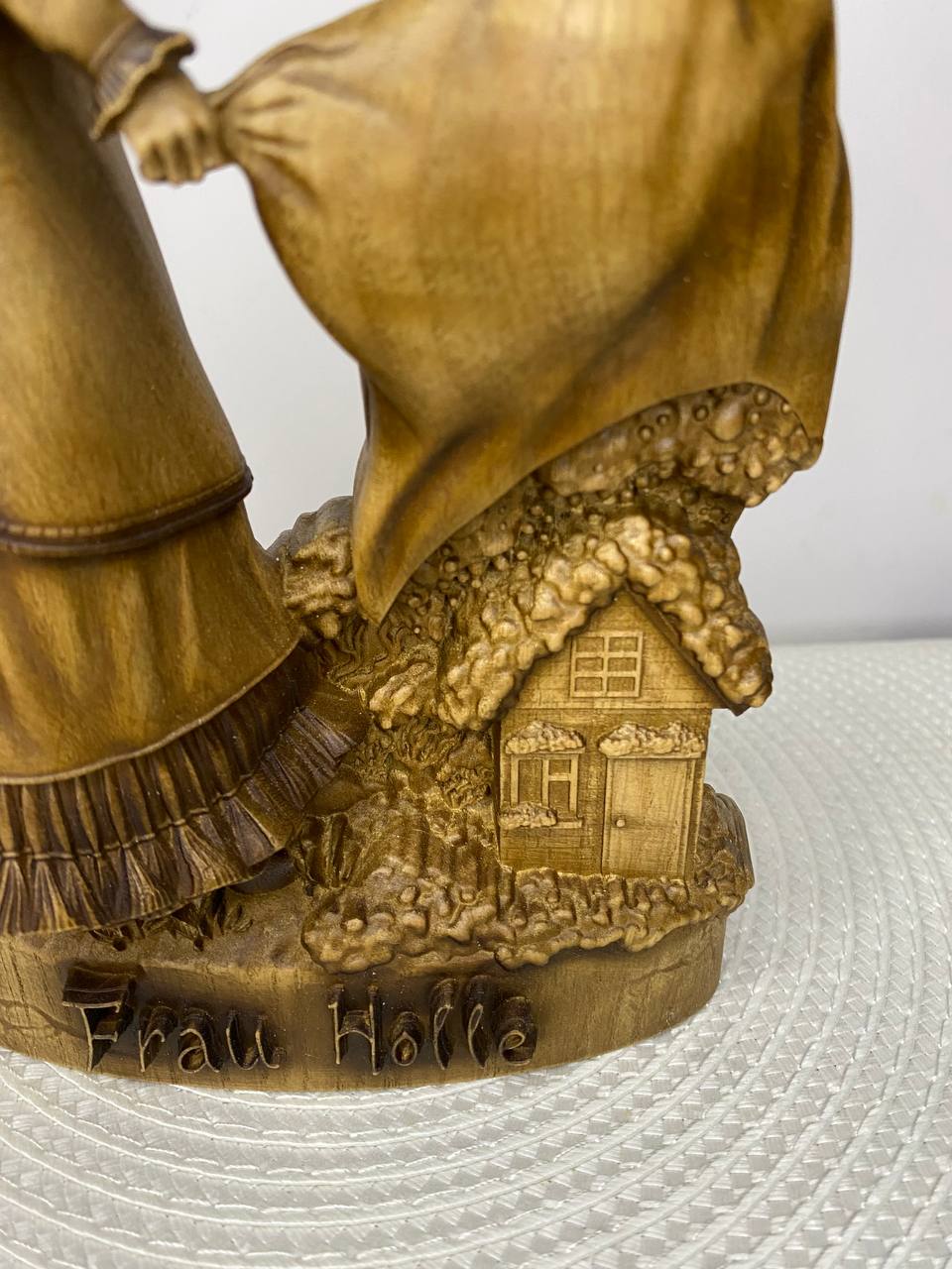 Frau Holle Wooden Statue – Hand-Carved Ash Wood Germanic Goddess of Winter & Home