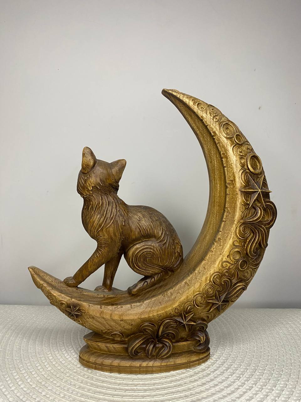 Moon Cat Wooden Statue | Hand-Carved Ash Wood | Luna Cat Totem Figurine