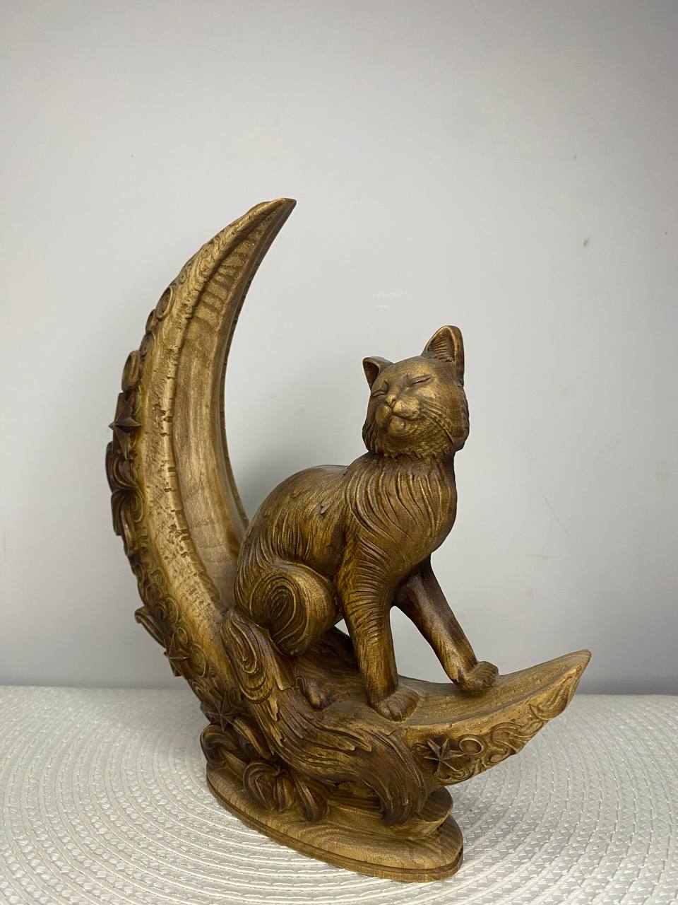Moon Cat Wooden Statue | Hand-Carved Ash Wood | Luna Cat Totem Figurine