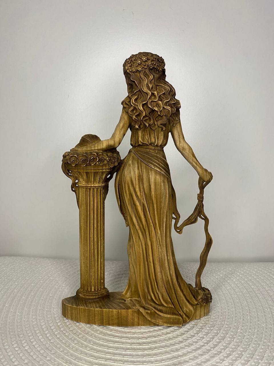 Ariadne Statue | Greek Goddess of the Labyrinth | Greek Mythology Pagan Altar Decor | Natural Wood Sculpture