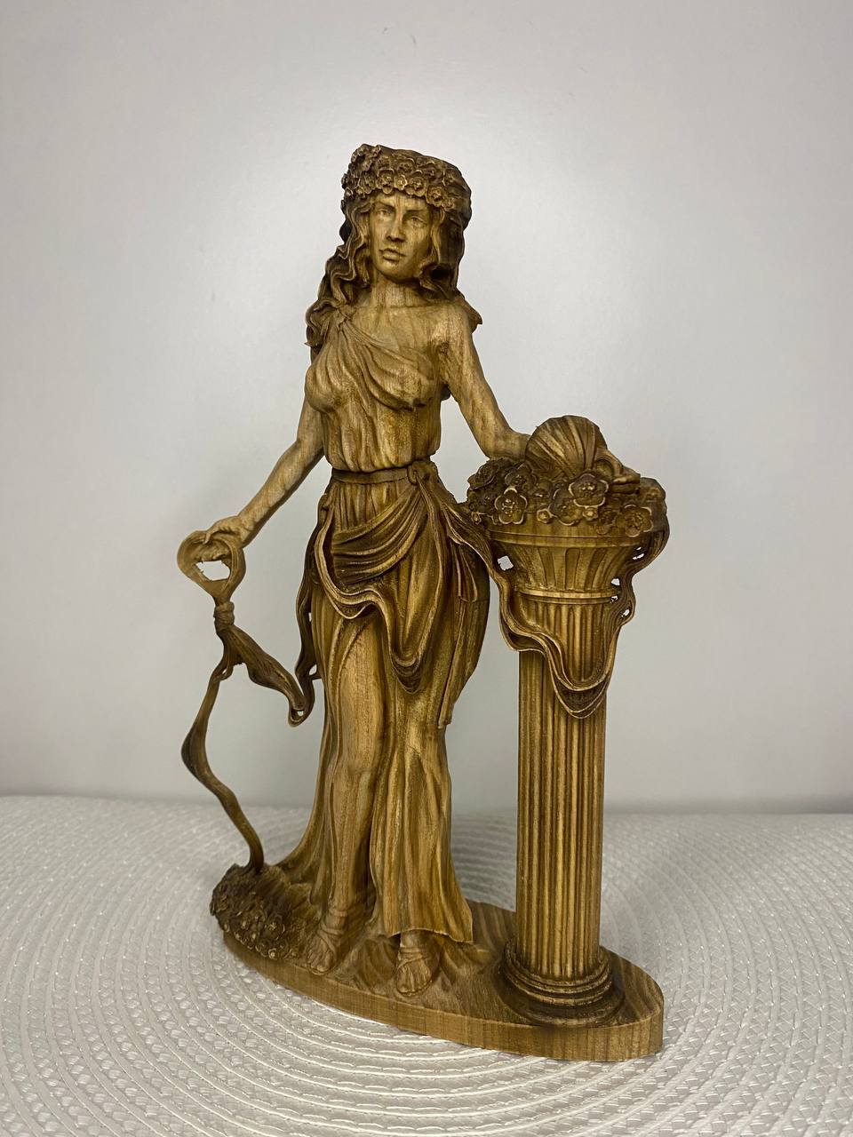 Ariadne Statue | Greek Goddess of the Labyrinth | Greek Mythology Pagan Altar Decor | Natural Wood Sculpture
