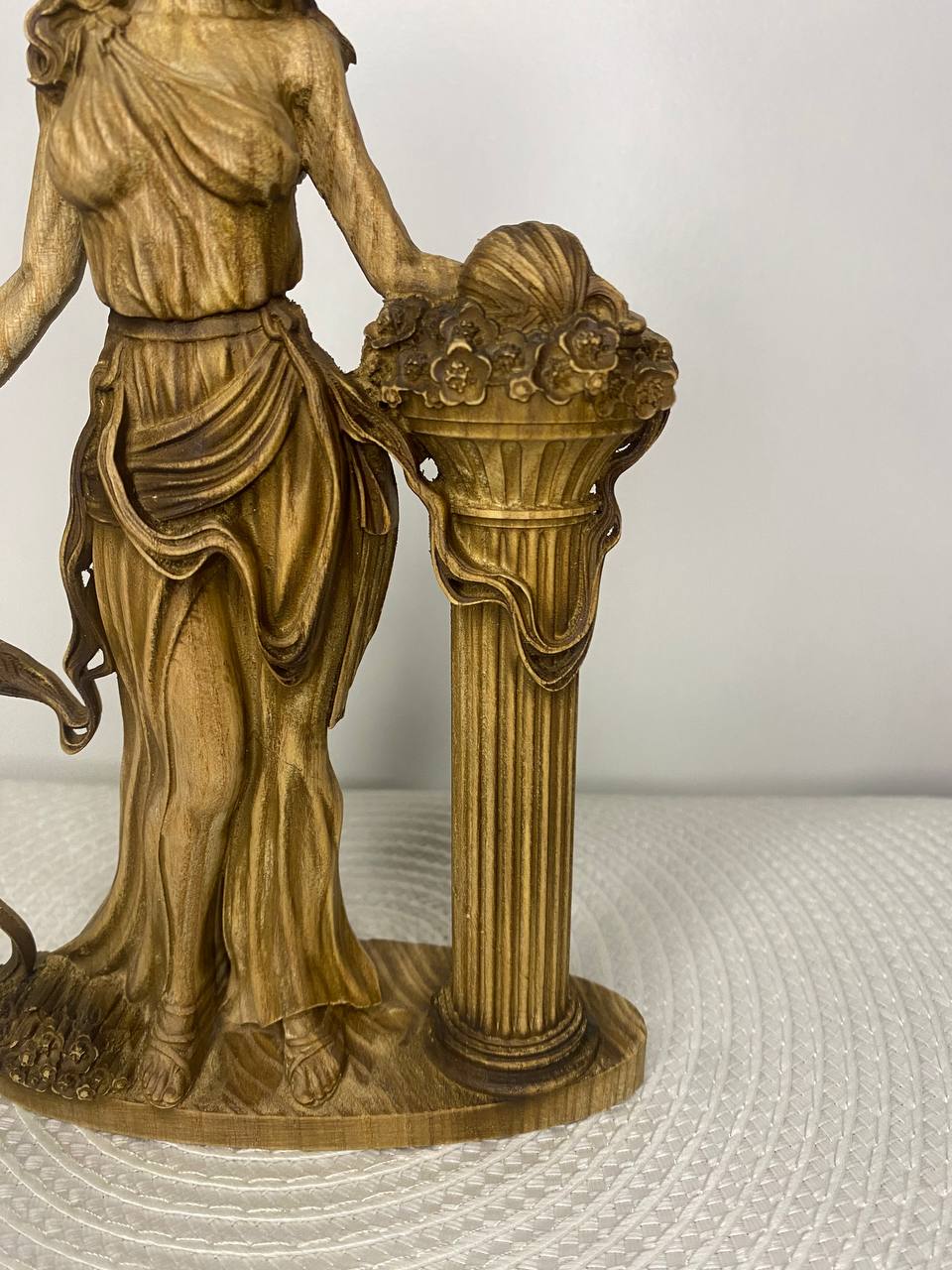 Ariadne Statue | Greek Goddess of the Labyrinth | Greek Mythology Pagan Altar Decor | Natural Wood Sculpture