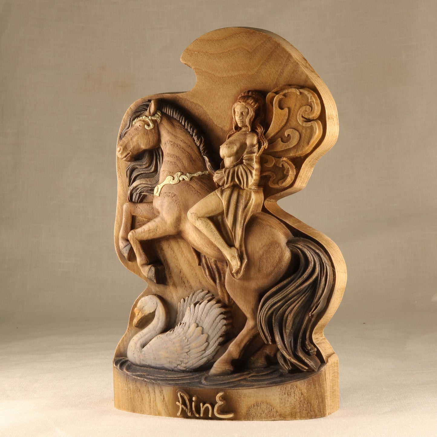 Goddess Aine, Fertility goddess, Wooden statue, Sun goddess