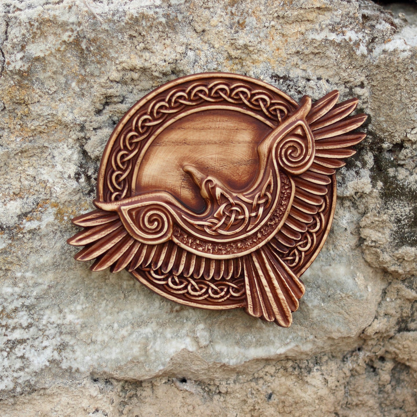 A raven handmade wooden panel