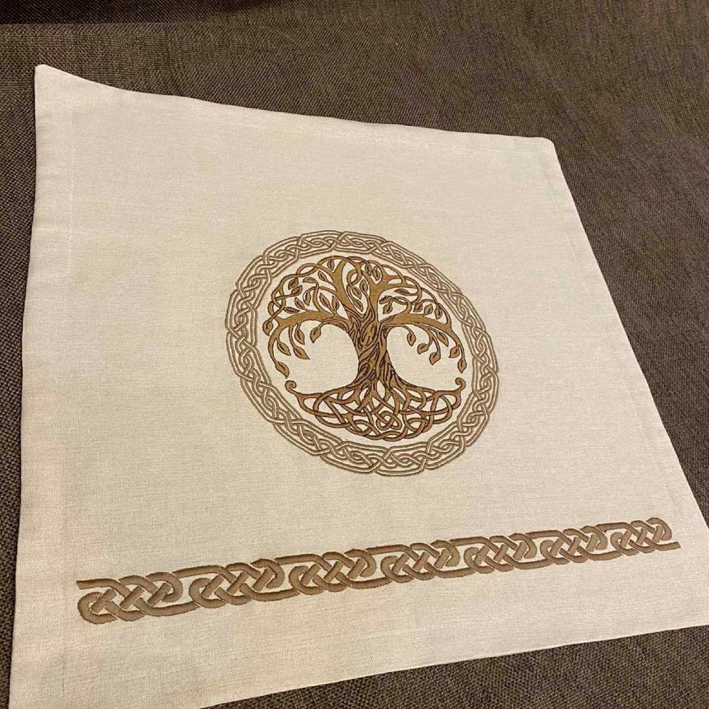 Yggdrasil Altar cloth, Pagan altar cloth