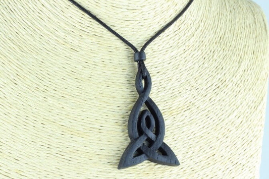 Celtic knot necklace Irish necklace Wood necklace Mother and child necklace Pregnancy necklace Midwife nacklace