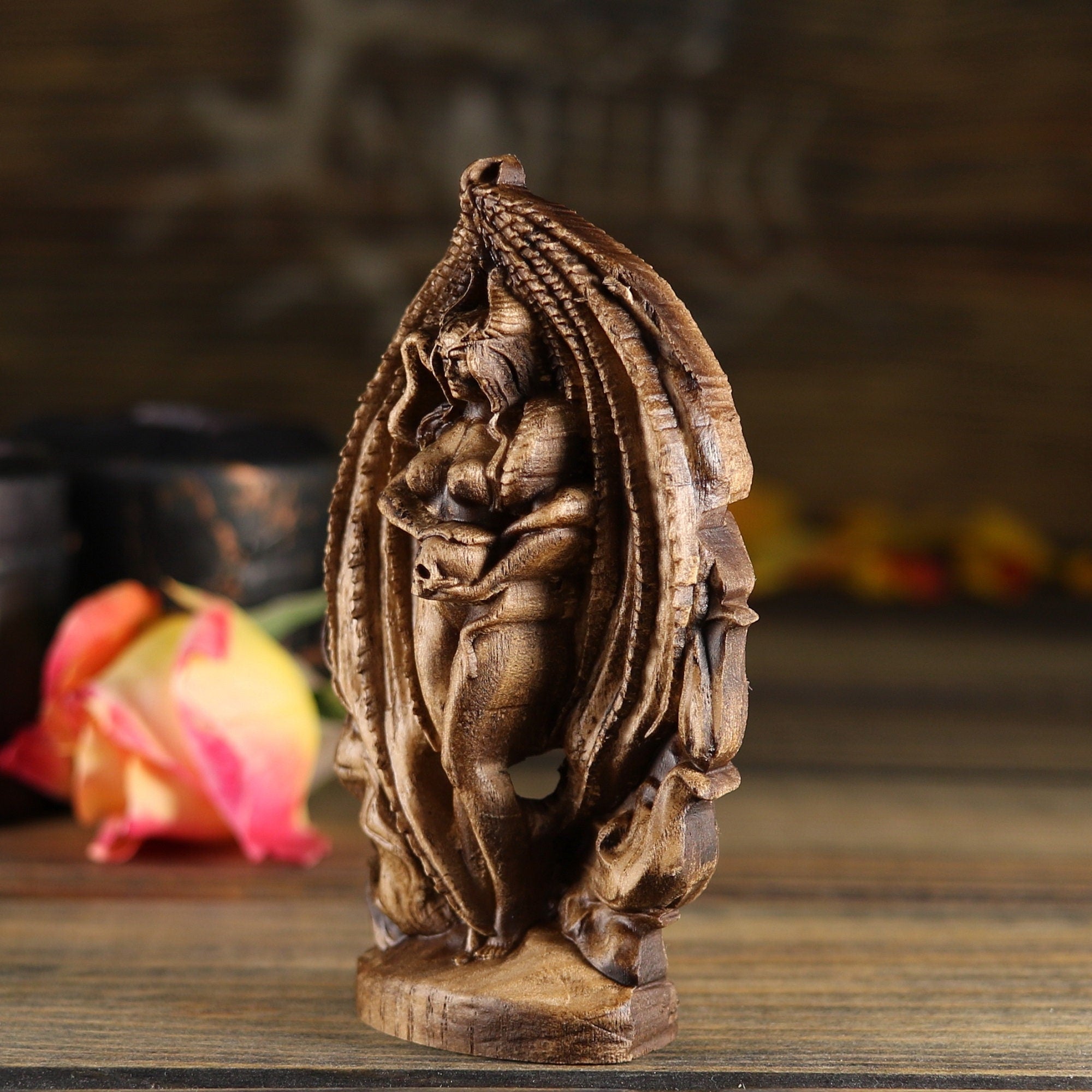 Wooden Mini Lilith Goddess Statue – Art Carving Shop