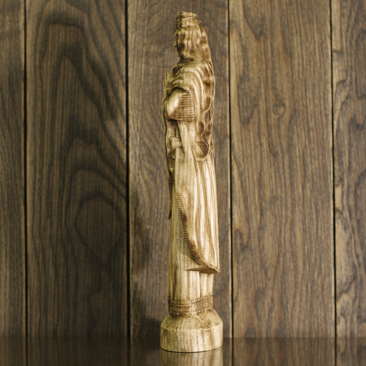 Sara La Kali Statue - Wooden Saint Sarah