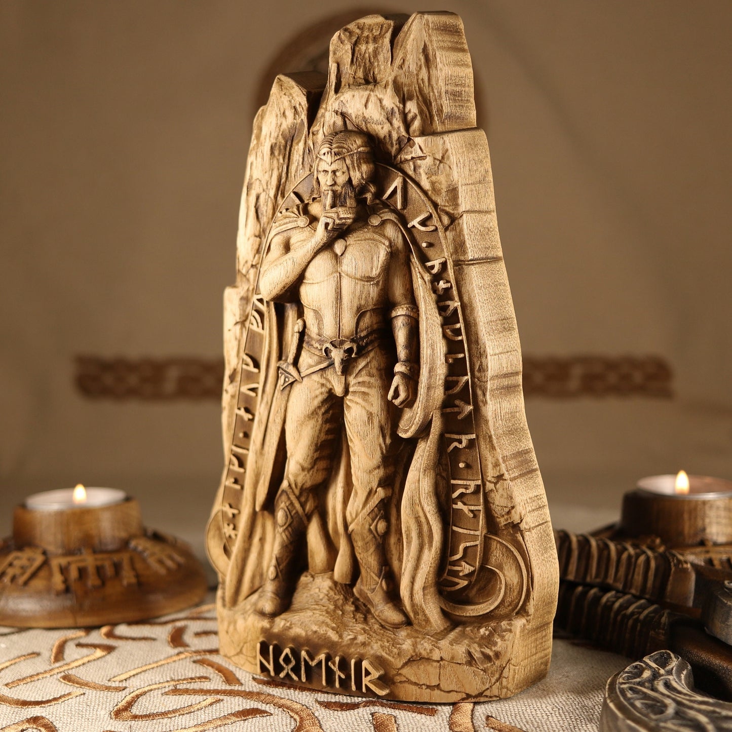 Hoenir Viking Altar Statue - Wooden Norse Altar