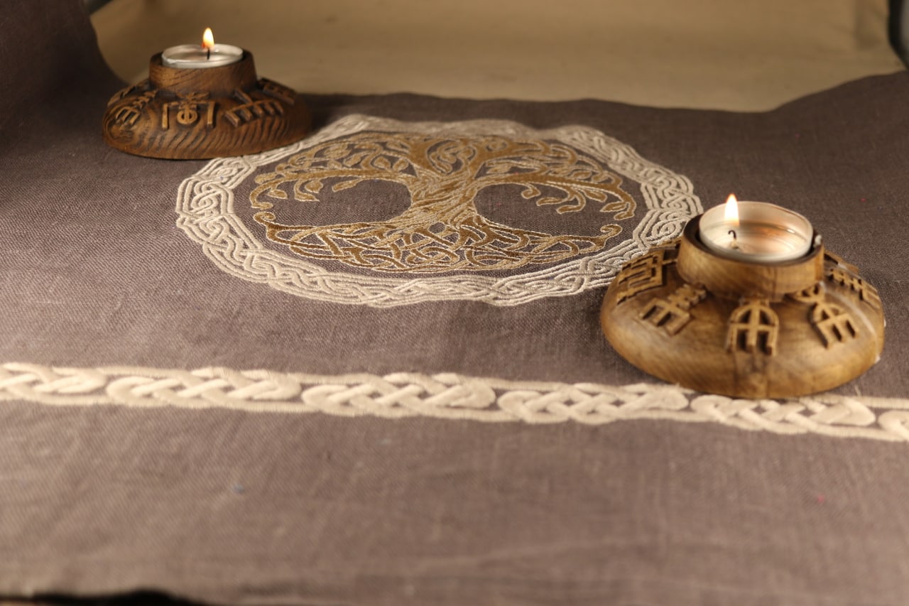 Yggdrasil Altar cloth, Norse decor, Сeltic Tree of life