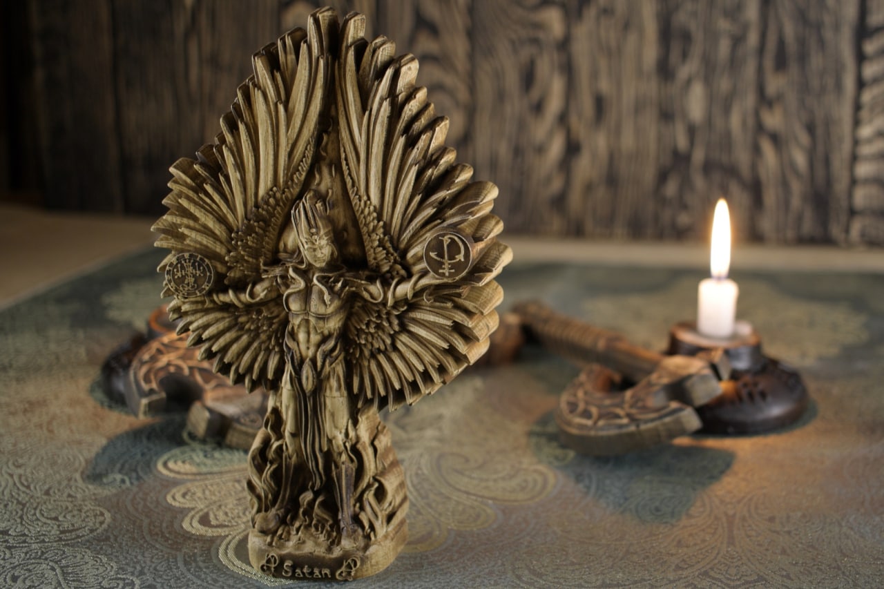 Wooden Devil Statue - Wood Carving Sculpture